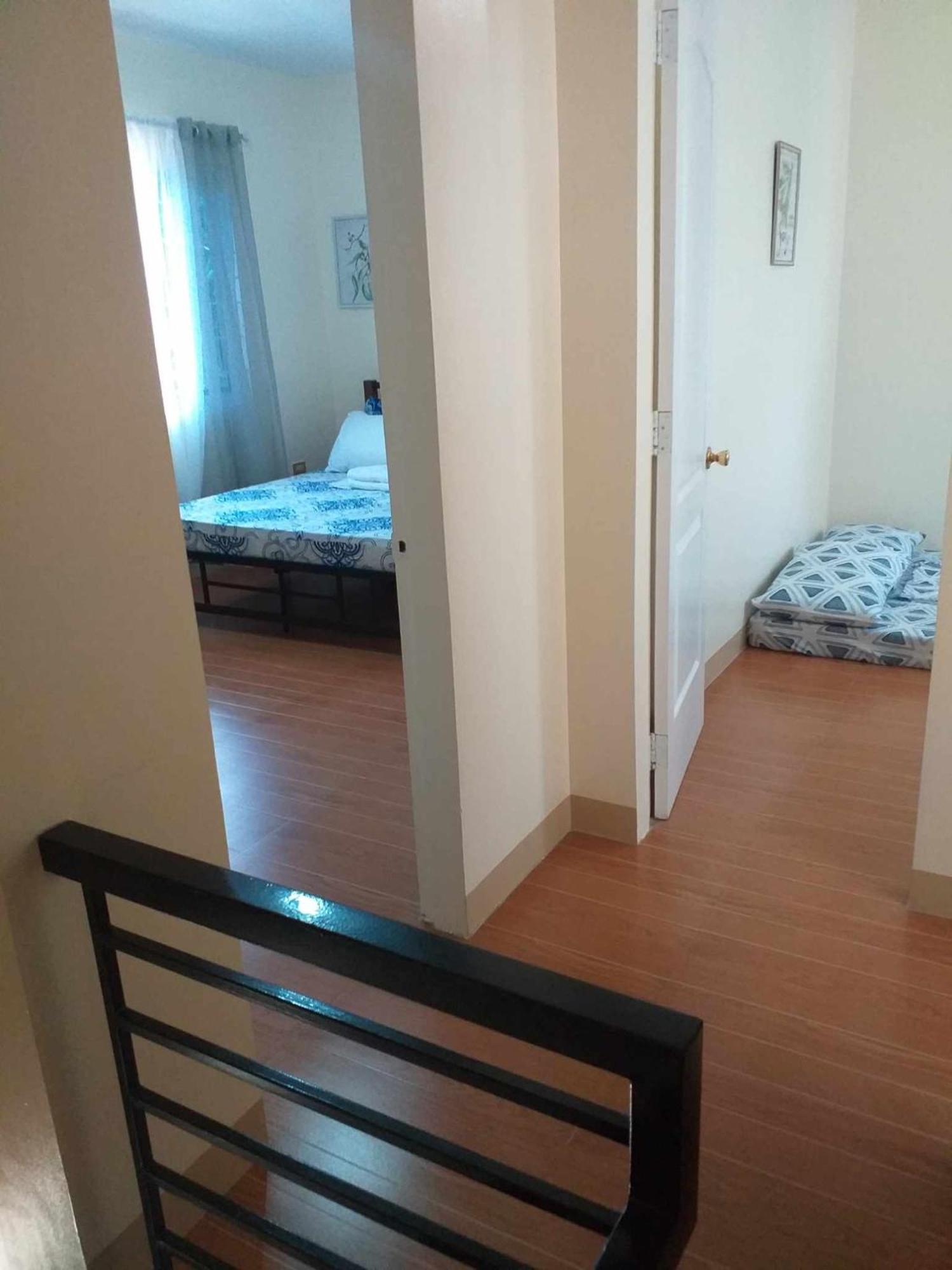 Estilo Apartment 2-Storey Clarin  外观 照片
