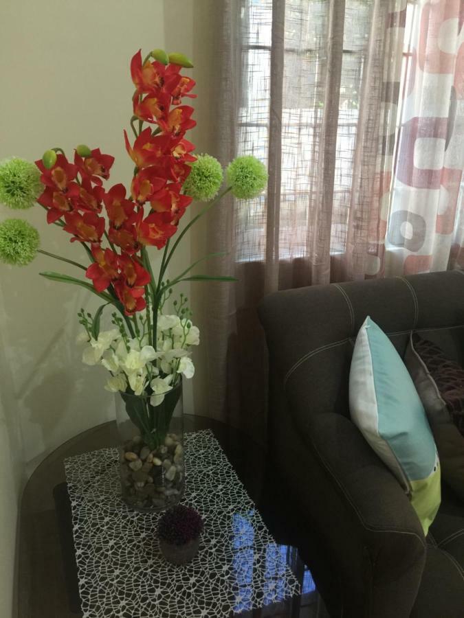 Estilo Apartment 2-Storey Clarin  外观 照片